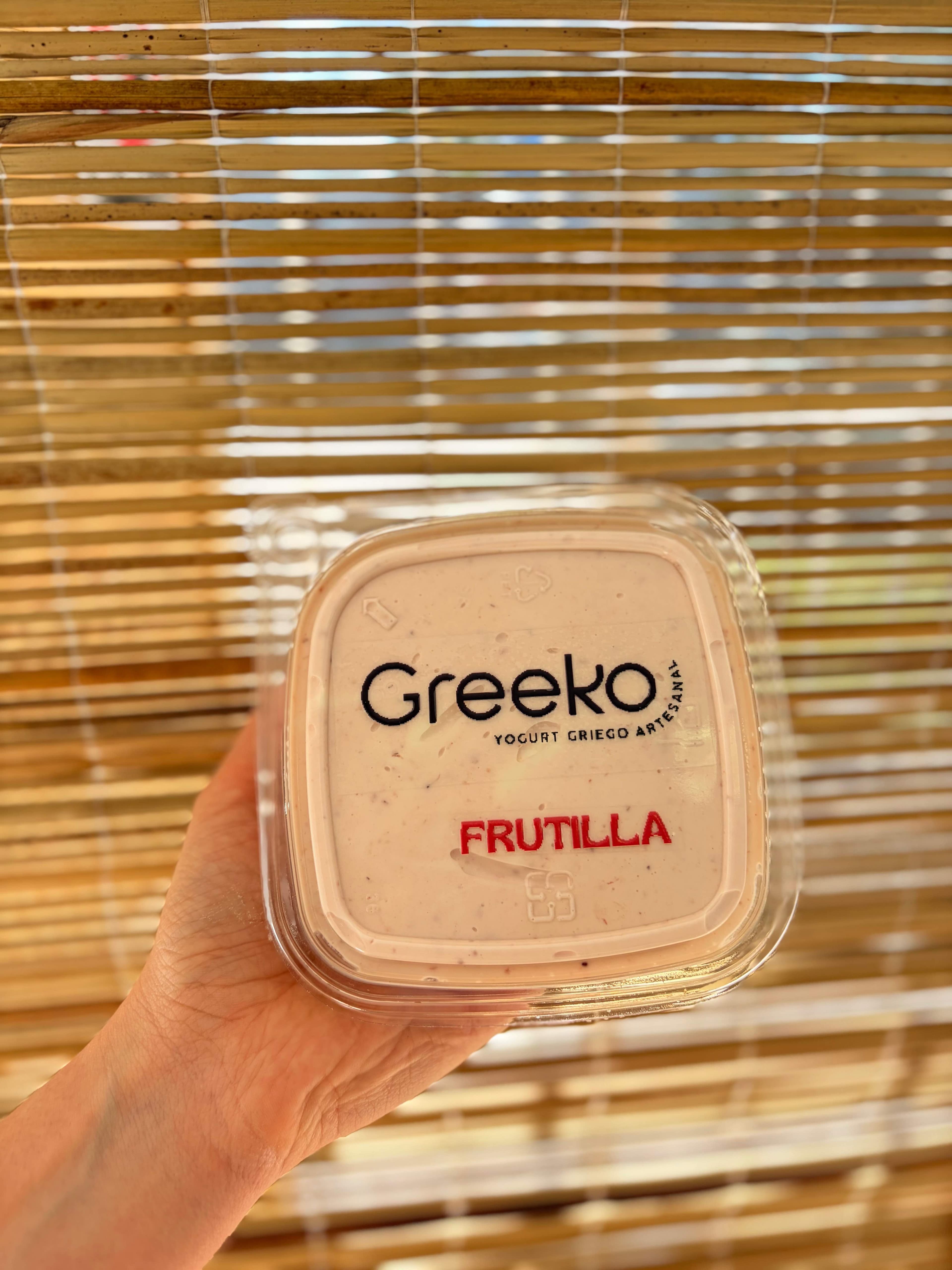 Yogurt Griego Saborizado Frutilla 300g